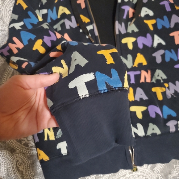 hoodie - Picture 2 of 8